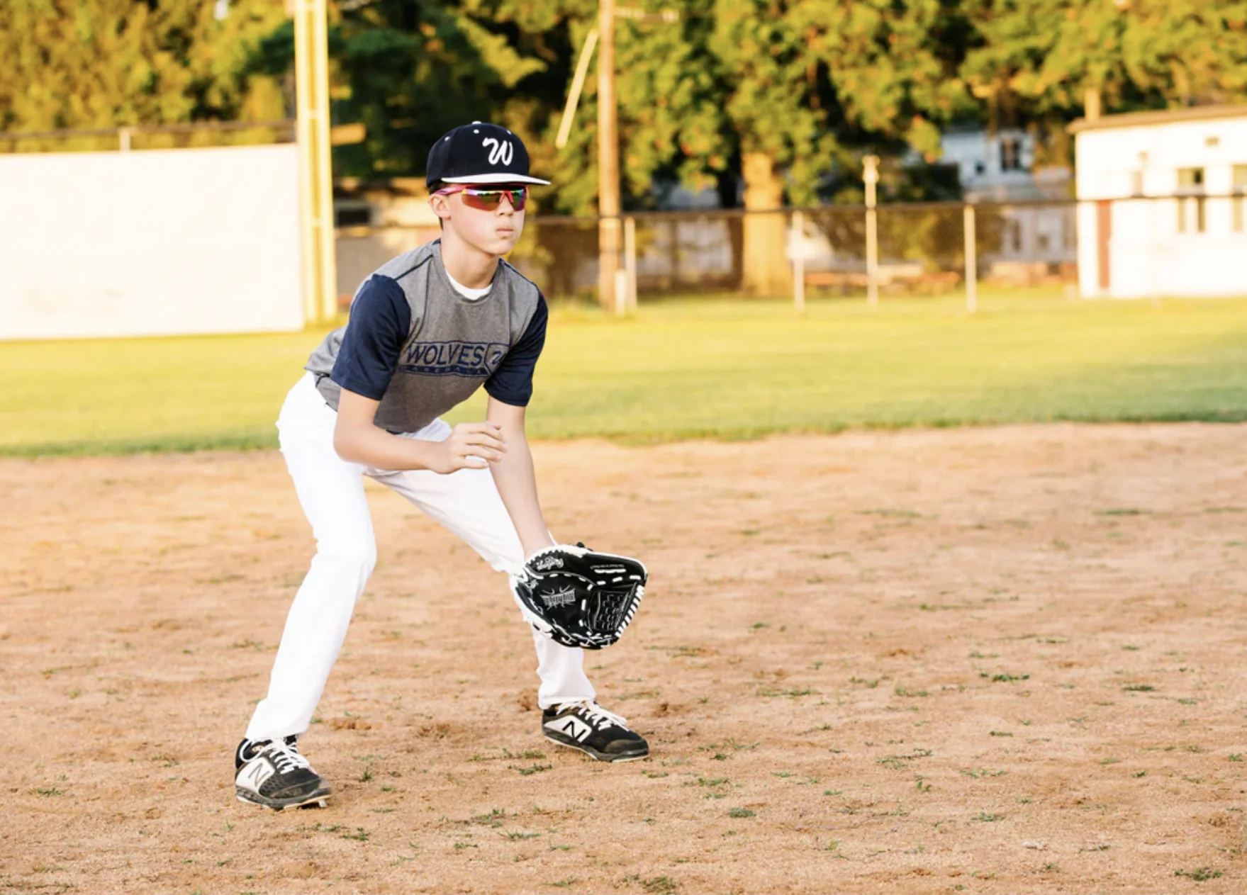 Rawlings Mizu Store -Rawlings Mizu Store infield